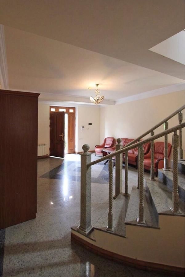 Виллы A Royal Luxury Villa With The Best View in Yerevan Ереван-21