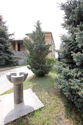 Виллы A Royal Luxury Villa With The Best View in Yerevan Ереван Вилла-12