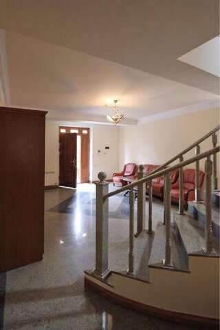 Виллы A Royal Luxury Villa With The Best View in Yerevan Ереван Вилла-18
