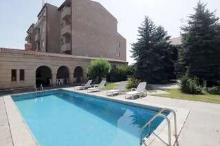 Виллы A Royal Luxury Villa With The Best View in Yerevan Ереван Вилла-2